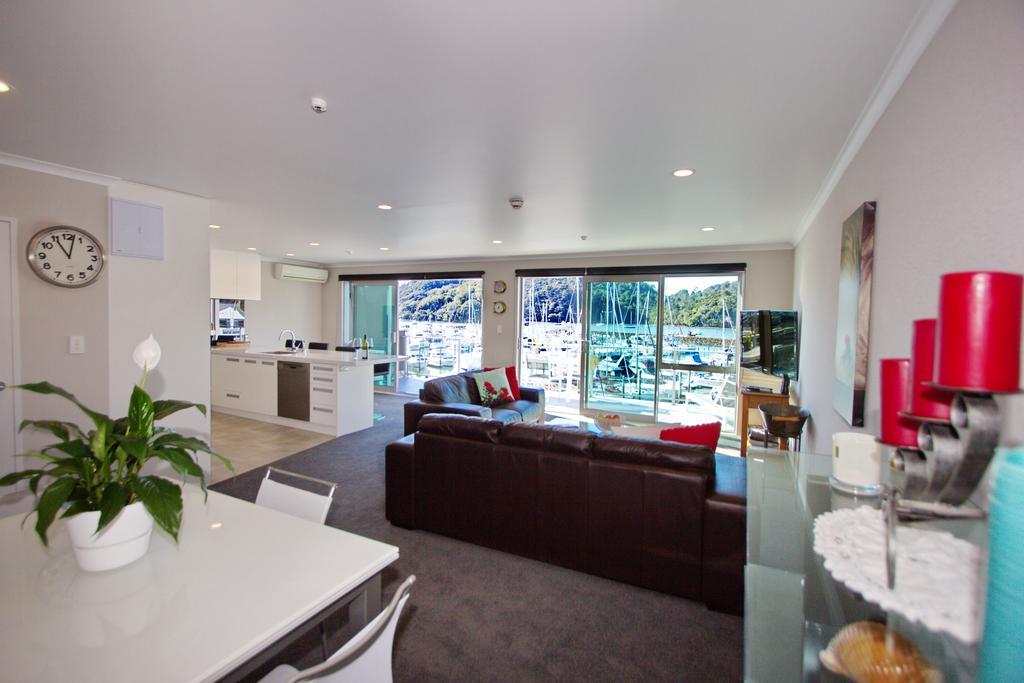 Marina Park Apartments 怀蒂昂格 外观 照片