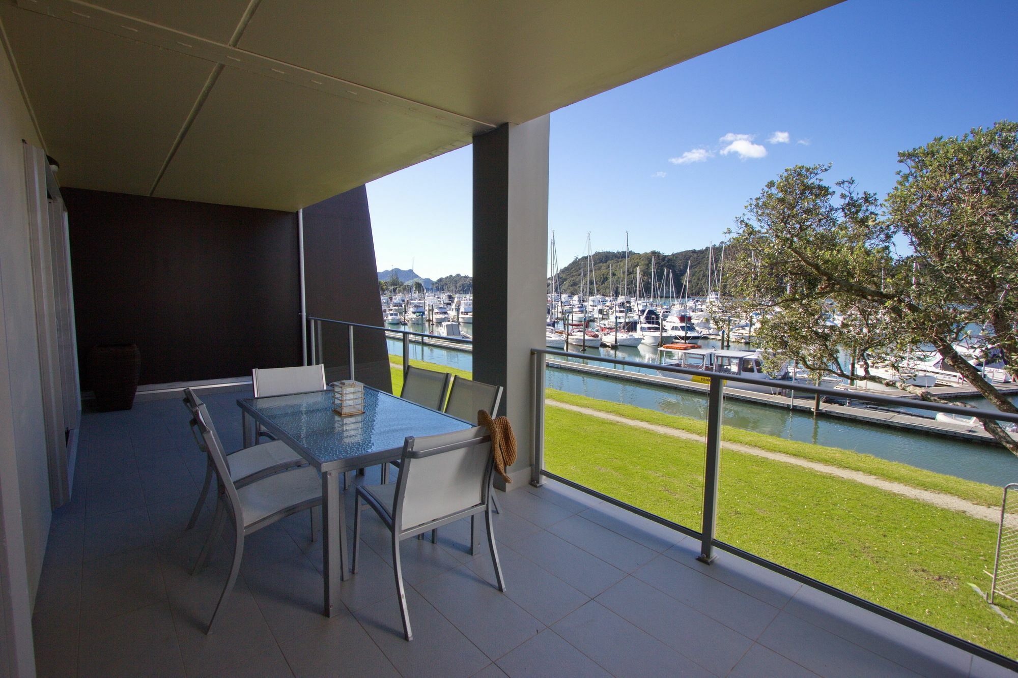 Marina Park Apartments 怀蒂昂格 外观 照片